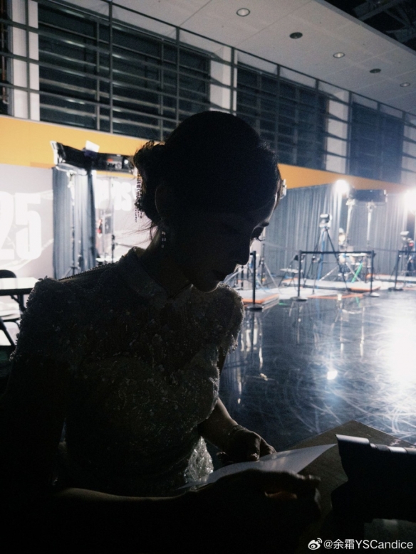 Lpc芮尔化身辅核 姿态维克托解散局猛C超神！ZT 1-0 OB