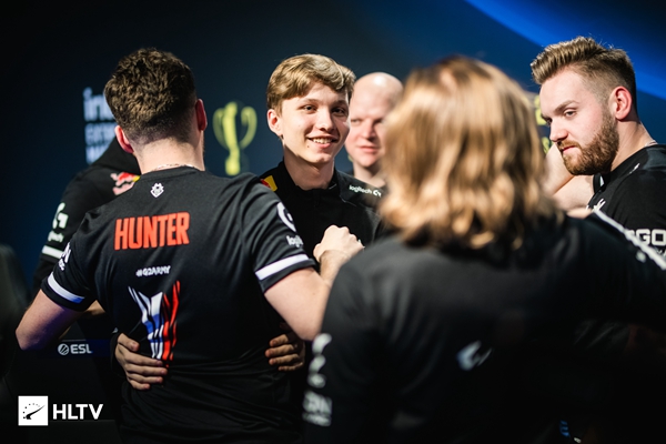 CRISP ：有想过对面可能会选卡牌AD 也是做好了准备